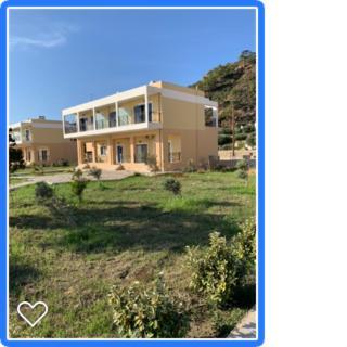Beachfront Apartments カルパトス エクステリア 写真
